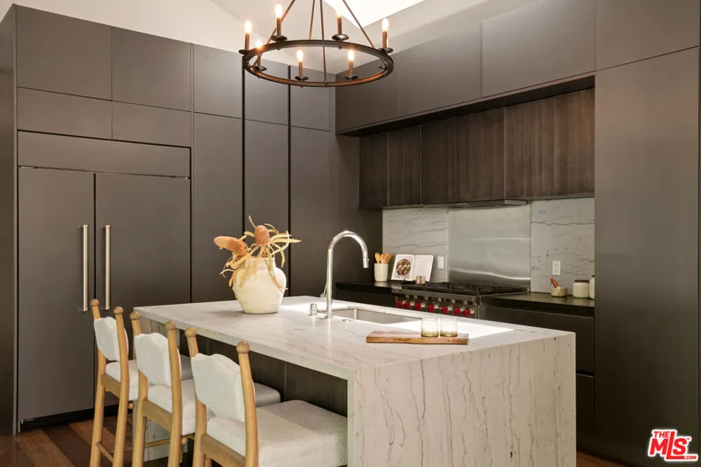 527 Norwich Drive West Hollywood, CA 90048
