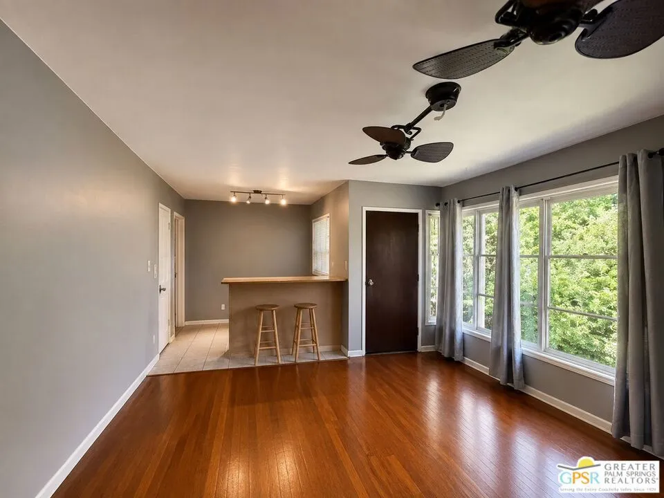 5634 Clemson Street Los Angeles, CA 90016