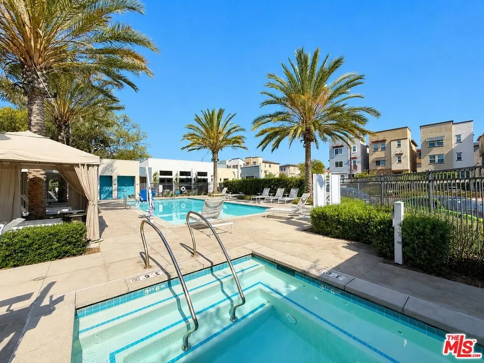 751 Daniel Freeman Circle Inglewood, CA 90301