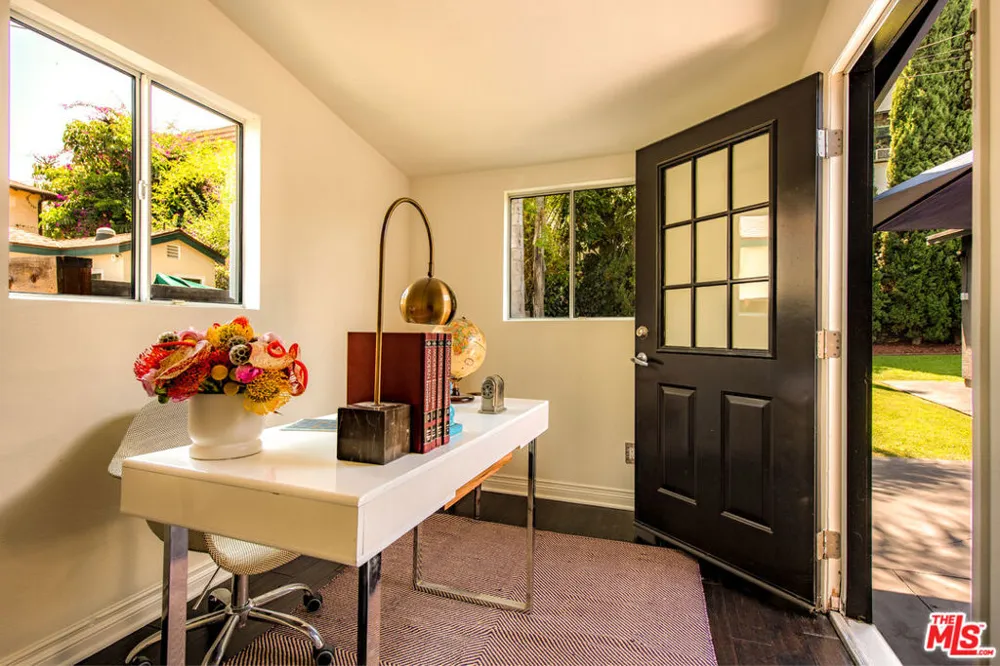 1865 Talmadge Street Los Angeles, CA 90027