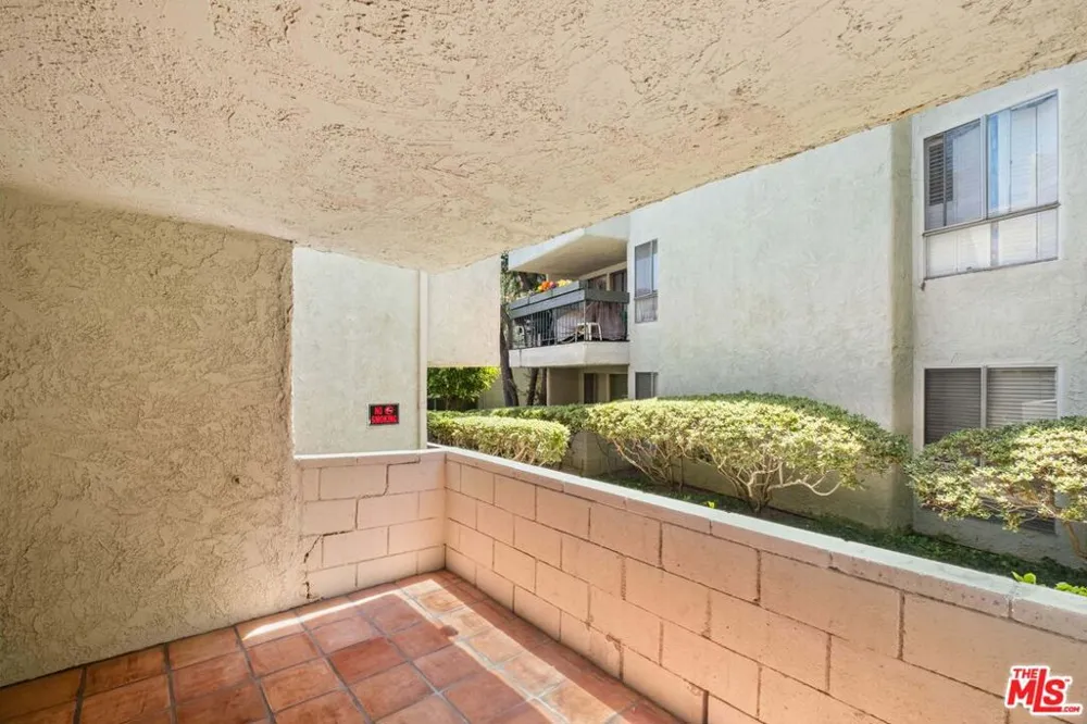4900 Overland Avenue #183 Culver City, CA 90230