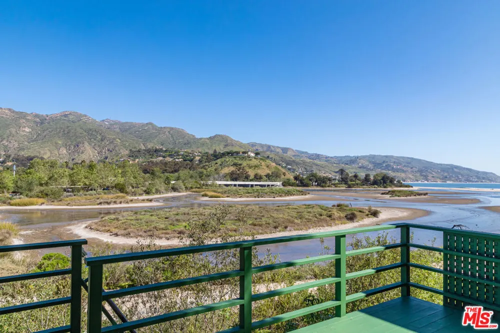 23441 Malibu Colony Road Malibu, CA 90265