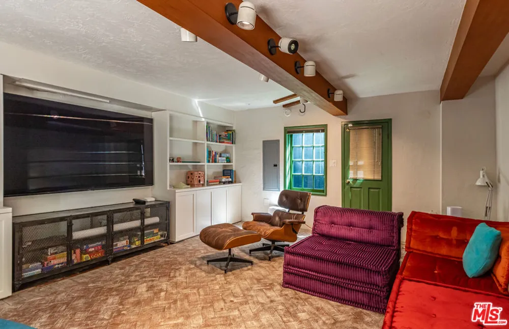 23441 Malibu Colony Road Malibu, CA 90265