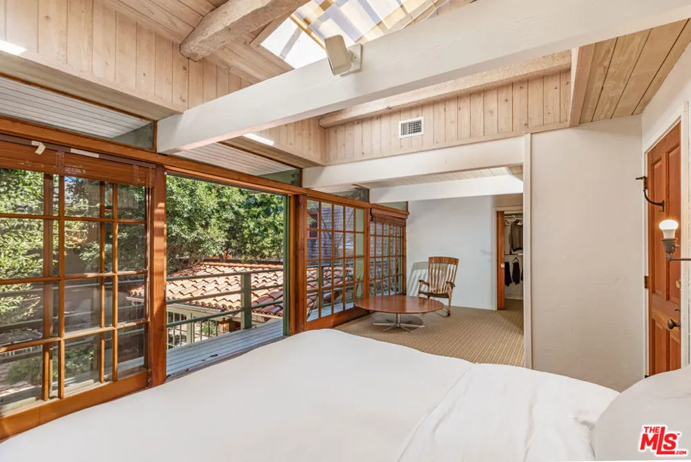 23441 Malibu Colony Road Malibu, CA 90265