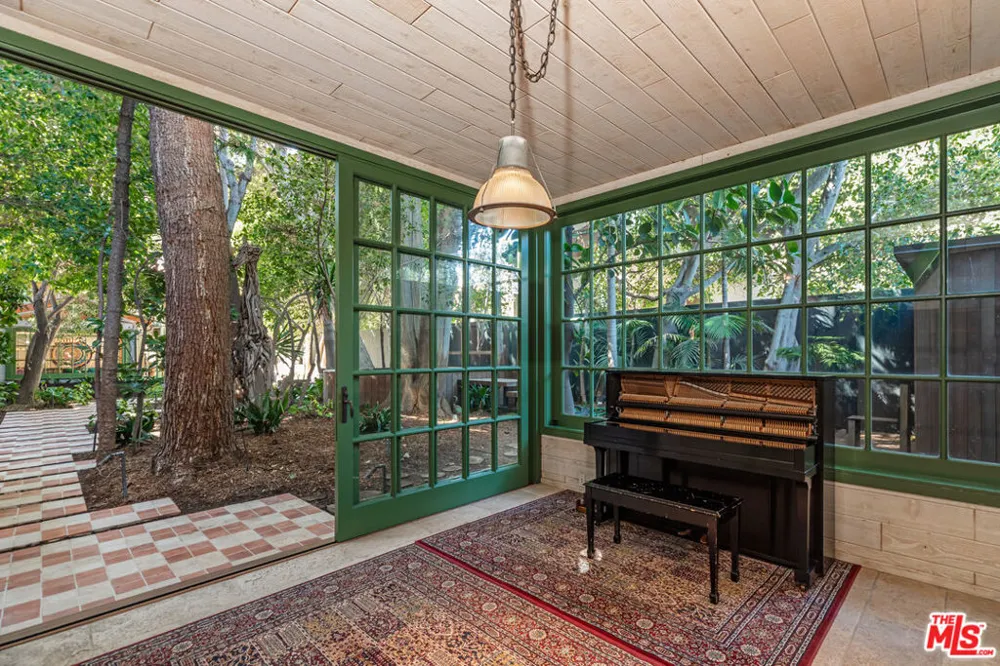 23441 Malibu Colony Road Malibu, CA 90265