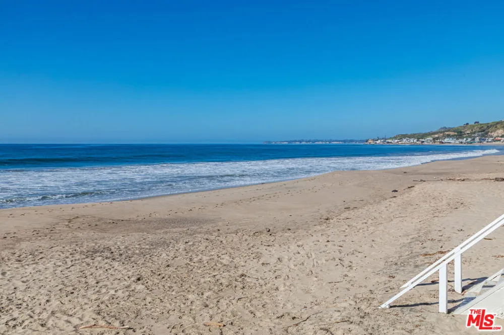 23441 Malibu Colony Road Malibu, CA 90265