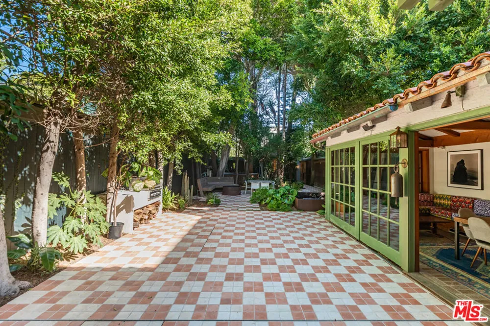 23441 Malibu Colony Road Malibu, CA 90265