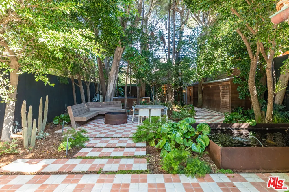 23441 Malibu Colony Road Malibu, CA 90265