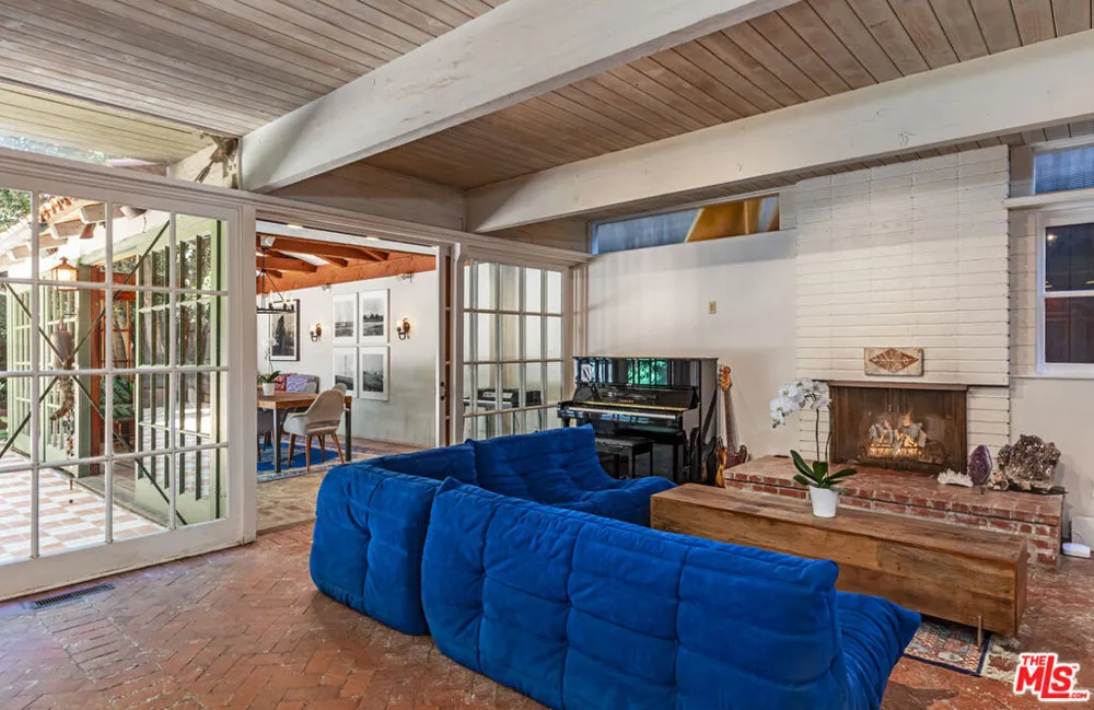 23441 Malibu Colony Road Malibu, CA 90265