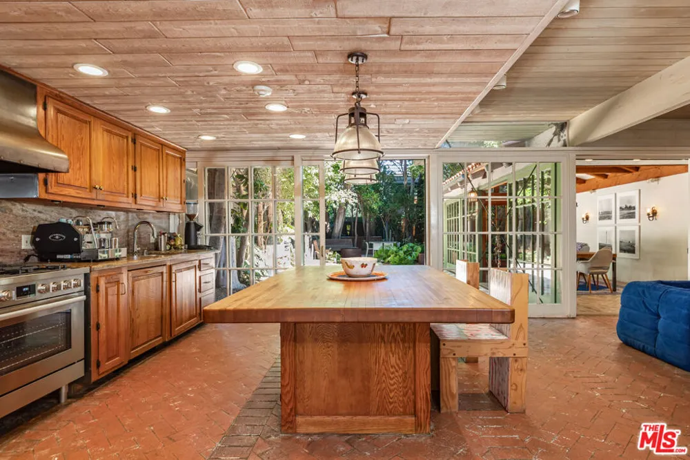 23441 Malibu Colony Road Malibu, CA 90265