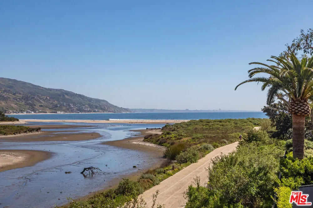 23441 Malibu Colony Road Malibu, CA 90265