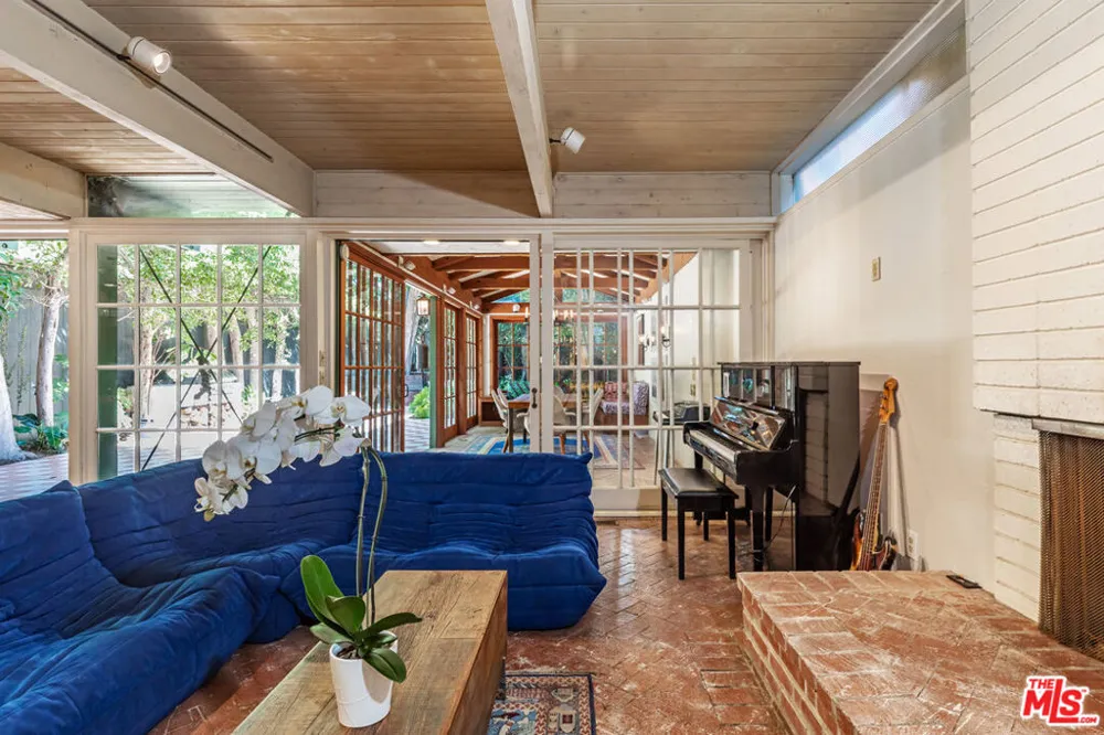 23441 Malibu Colony Road Malibu, CA 90265