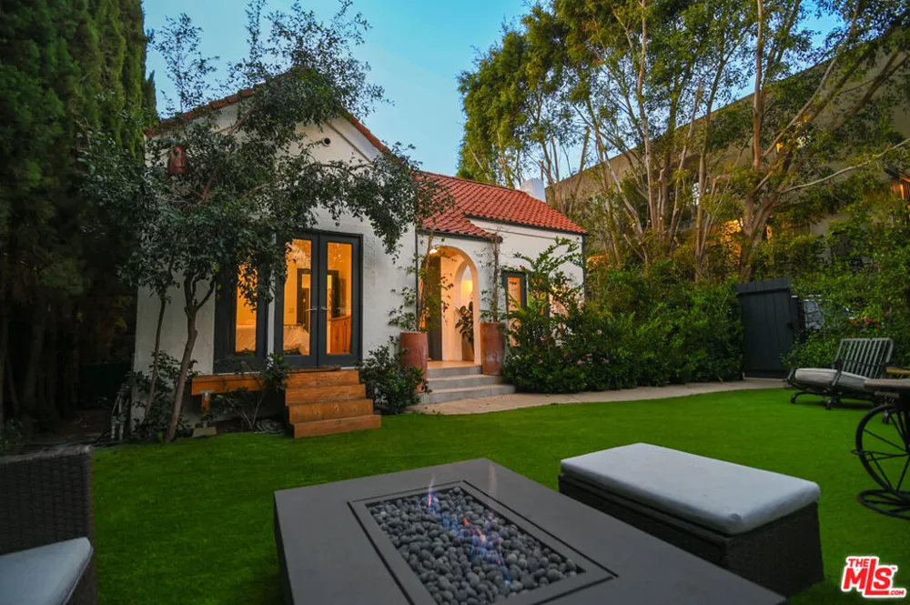 1019 Orange Grove Avenue West Hollywood, CA 90046