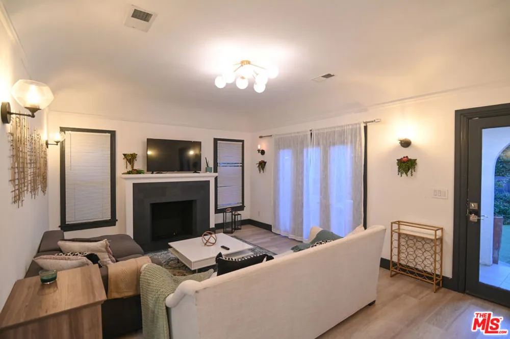 1019 Orange Grove Avenue West Hollywood, CA 90046