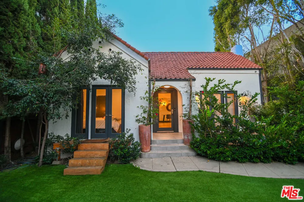 1019 Orange Grove Avenue West Hollywood, CA 90046