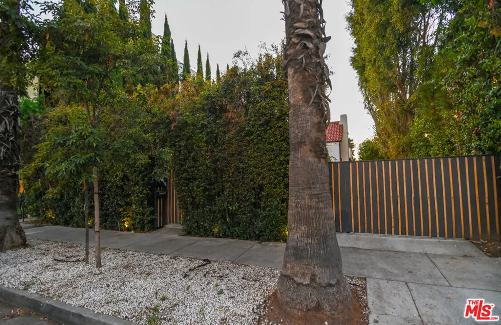 1019 Orange Grove Avenue West Hollywood, CA 90046