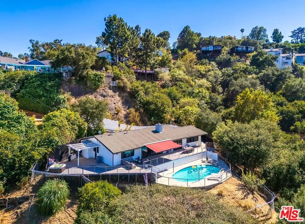3201 Bonnie Hill Drive Los Angeles, CA 90068