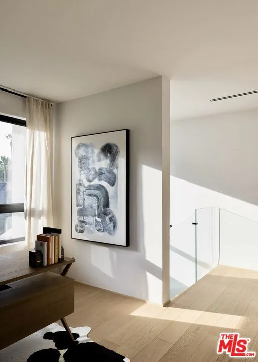9064 Harland Avenue West Hollywood, CA 90069