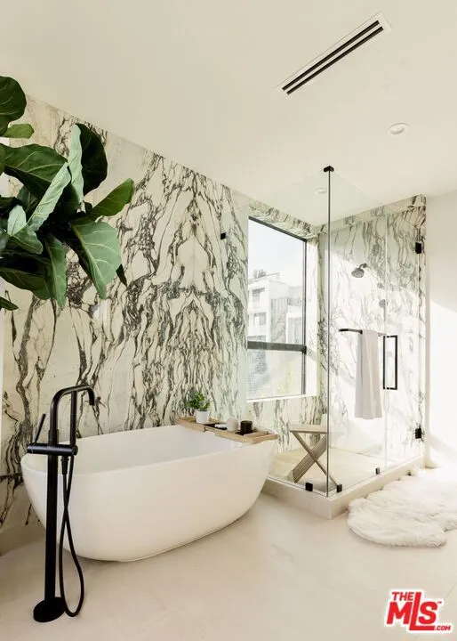 9064 Harland Avenue West Hollywood, CA 90069