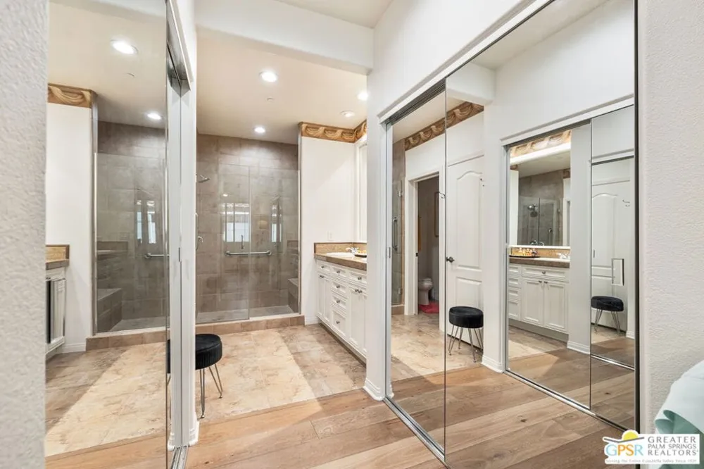 3246 Via Giorna Palm Desert, CA 92260