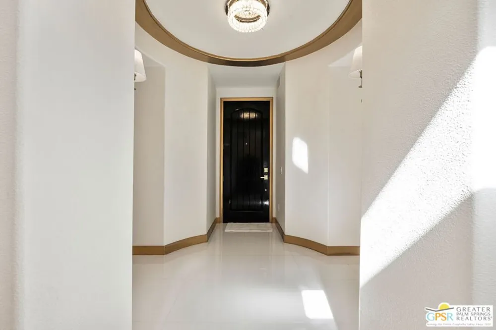 3246 Via Giorna Palm Desert, CA 92260