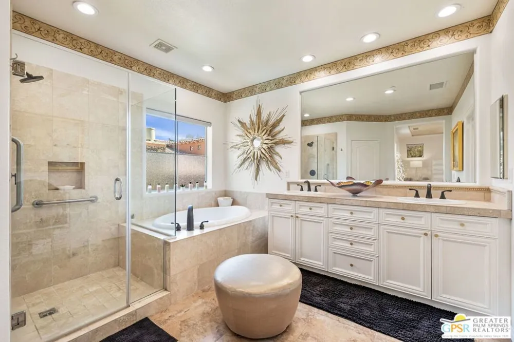 3246 Via Giorna Palm Desert, CA 92260