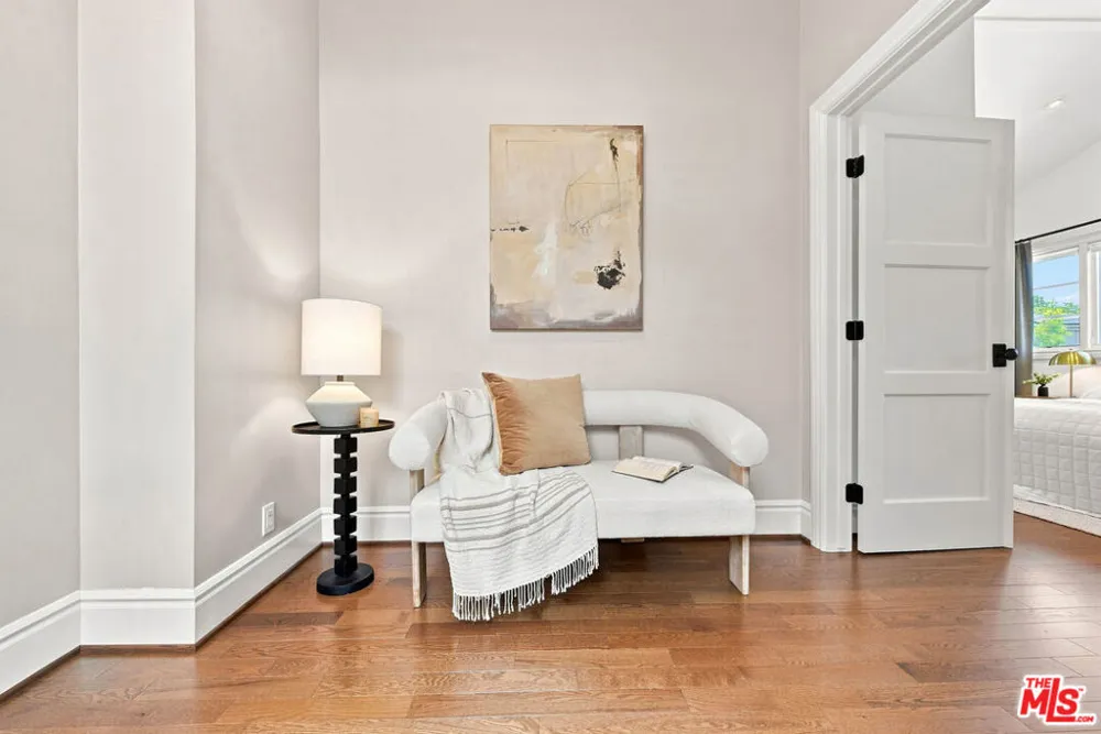 2900 Clune Avenue Los Angeles, CA 90291