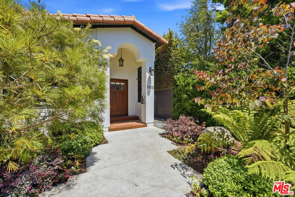 2900 Clune Avenue Los Angeles, CA 90291