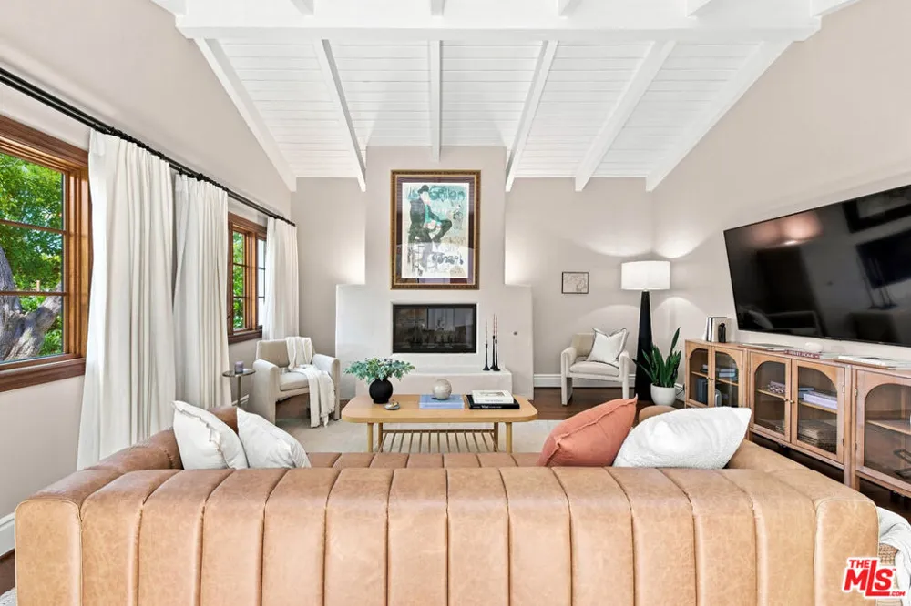 2900 Clune Avenue Los Angeles, CA 90291