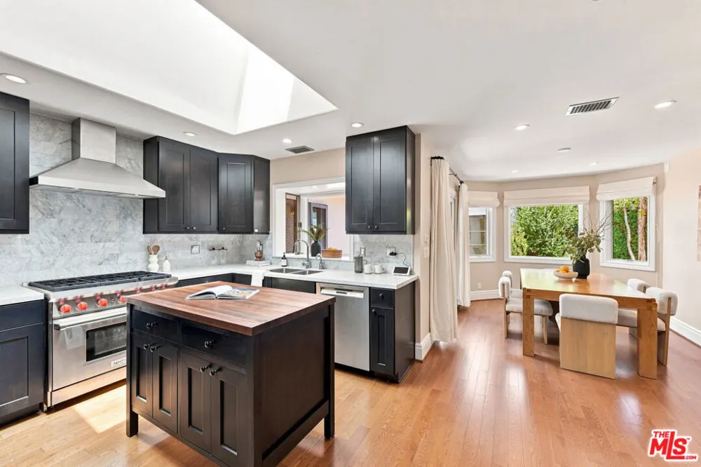2900 Clune Avenue Los Angeles, CA 90291