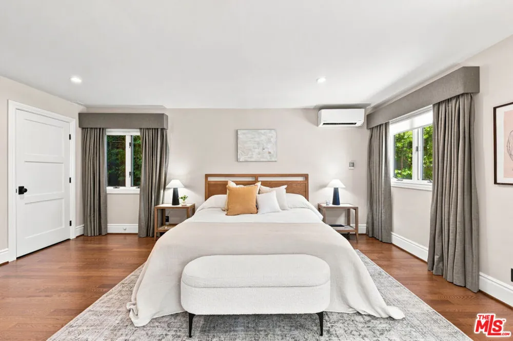 2900 Clune Avenue Los Angeles, CA 90291
