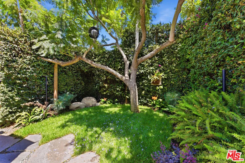 2900 Clune Avenue Los Angeles, CA 90291