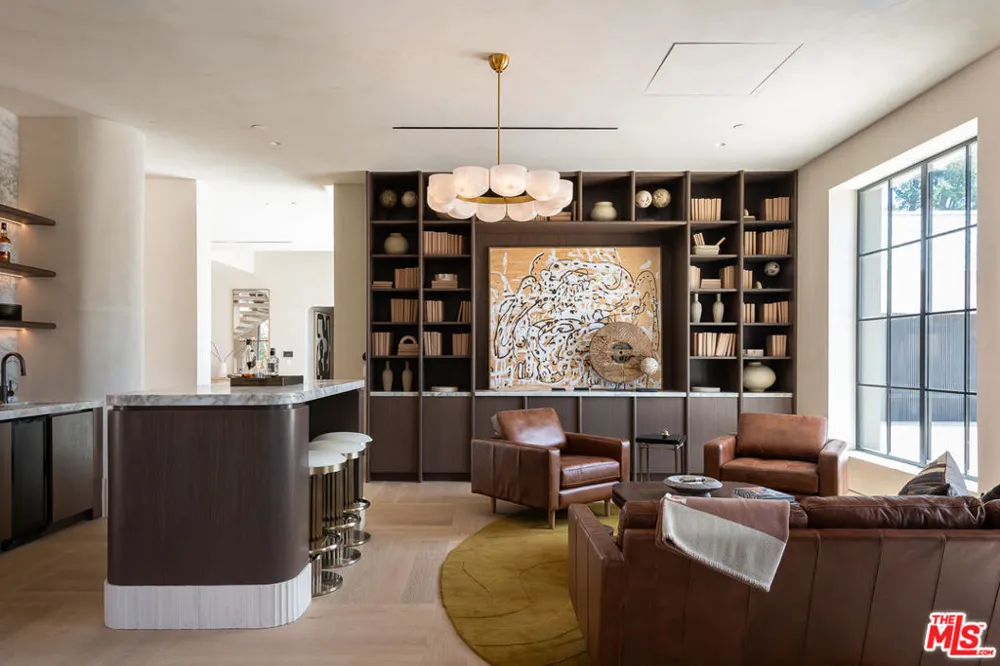 24172 Lupin Hill Road Hidden Hills, CA 91302