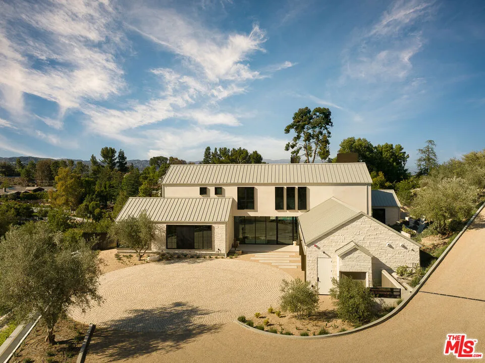 24172 Lupin Hill Road Hidden Hills, CA 91302