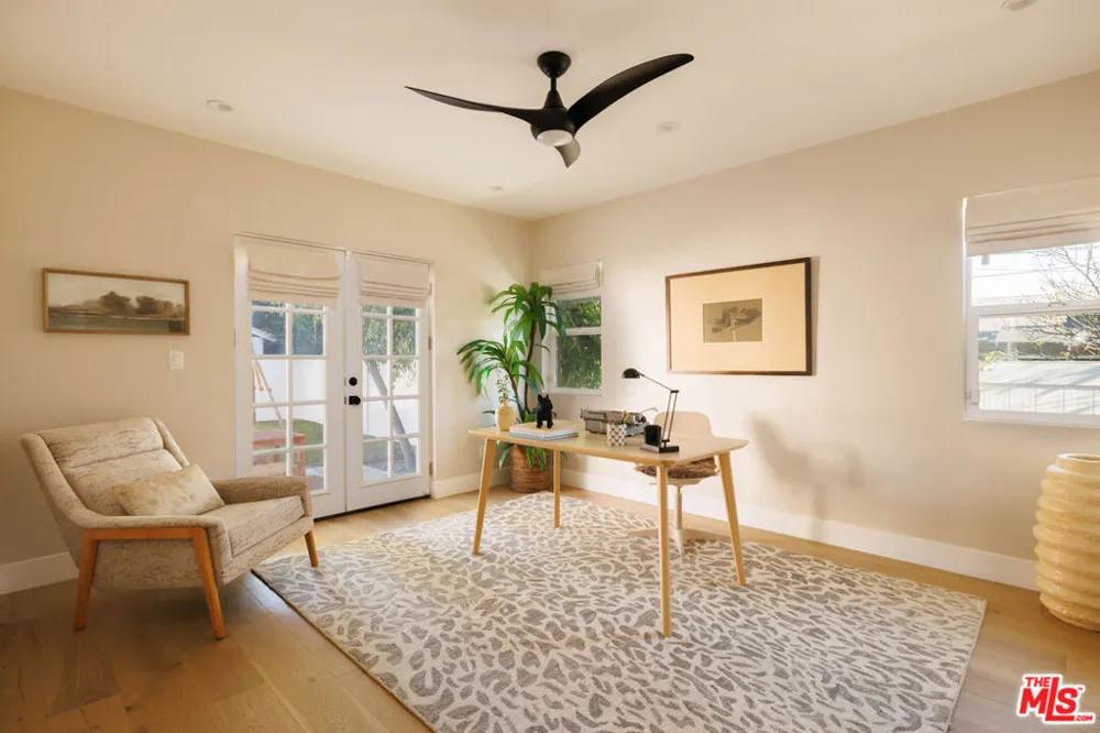 122 Wilton Place Los Angeles, CA 90004