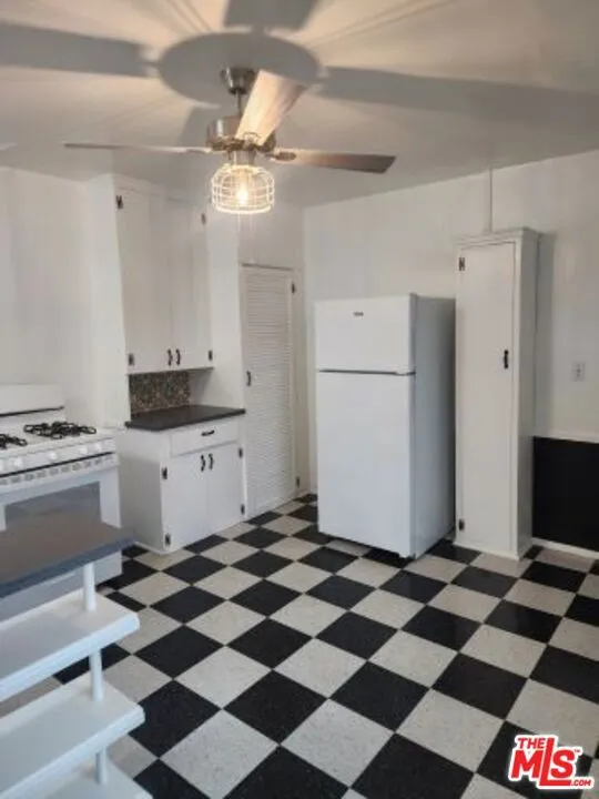 10558 Santa Monica Boulevard Los Angeles, CA 90025