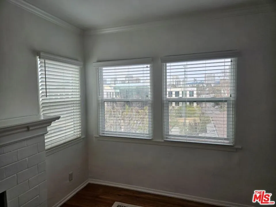 10558 Santa Monica Boulevard Los Angeles, CA 90025