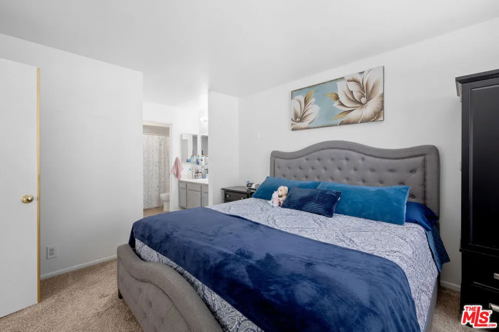 26838 Claudette Street #227 Canyon Country, CA 91351
