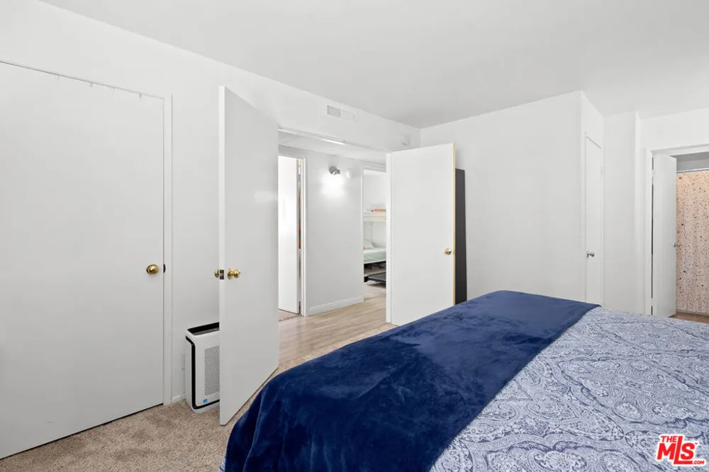 26838 Claudette Street #227 Canyon Country, CA 91351