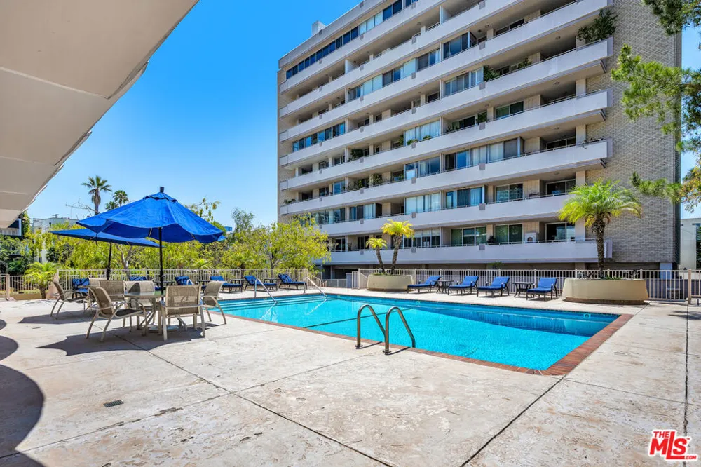 1333 S Beverly Glen Boulevard #606 Los Angeles, CA 90024