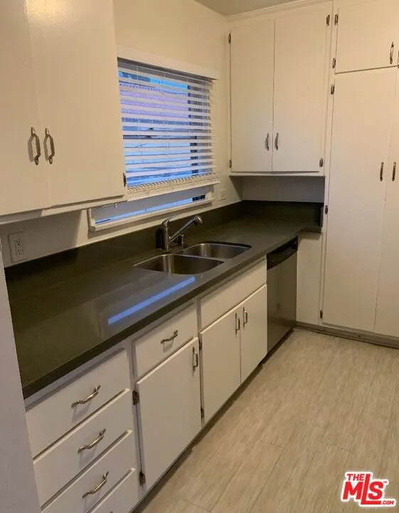 617 Ocean Avenue #L Santa Monica, CA 90402