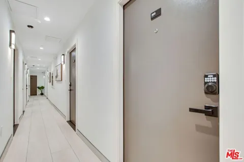 946 S Ridgeley Drive #205