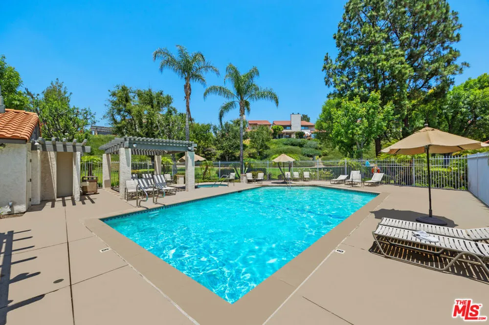 19220 Index Street #2 Porter Ranch, CA 91326