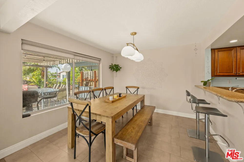 19220 Index Street #2 Porter Ranch, CA 91326