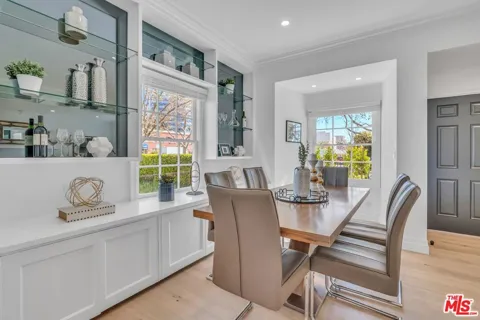 135 S Linden Drive