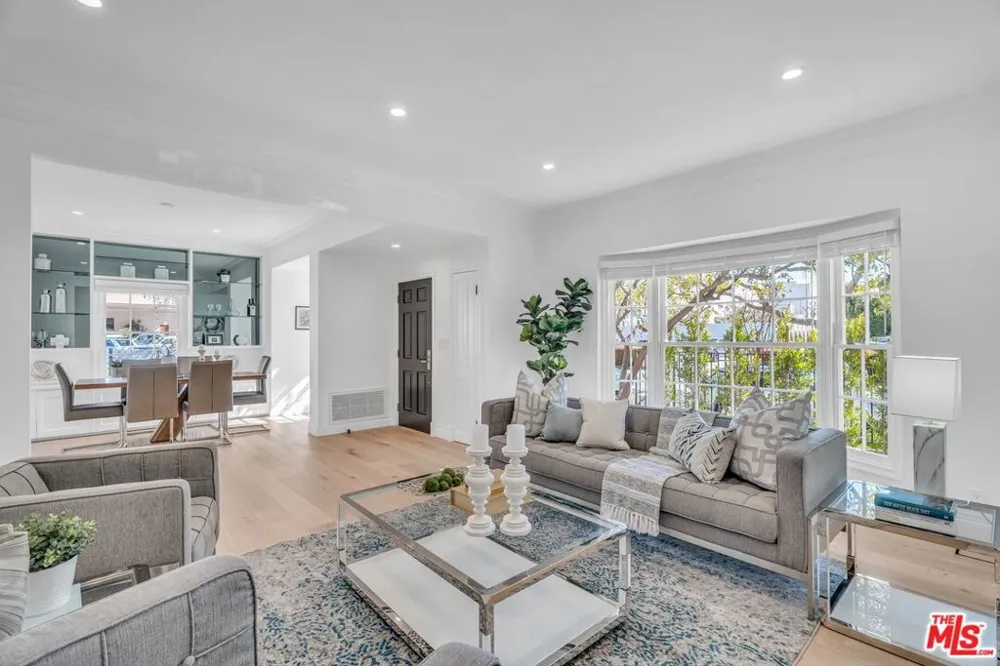 135 S Linden Drive Beverly Hills, CA 90212