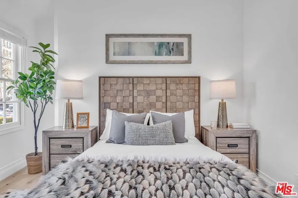 135 S Linden Drive Beverly Hills, CA 90212