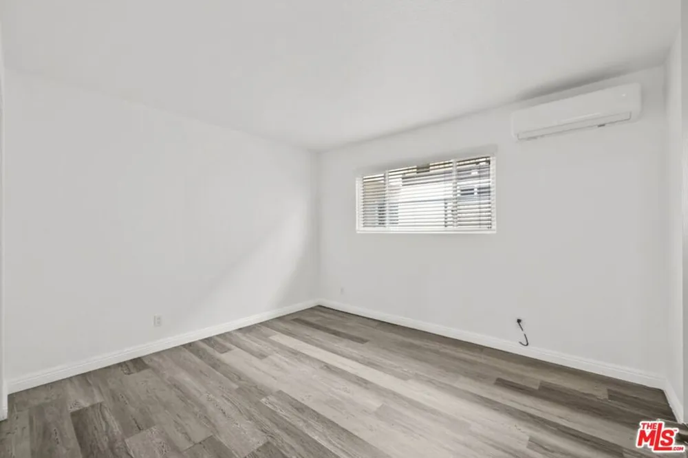 1556 W 227th Street #1 Torrance, CA 90501
