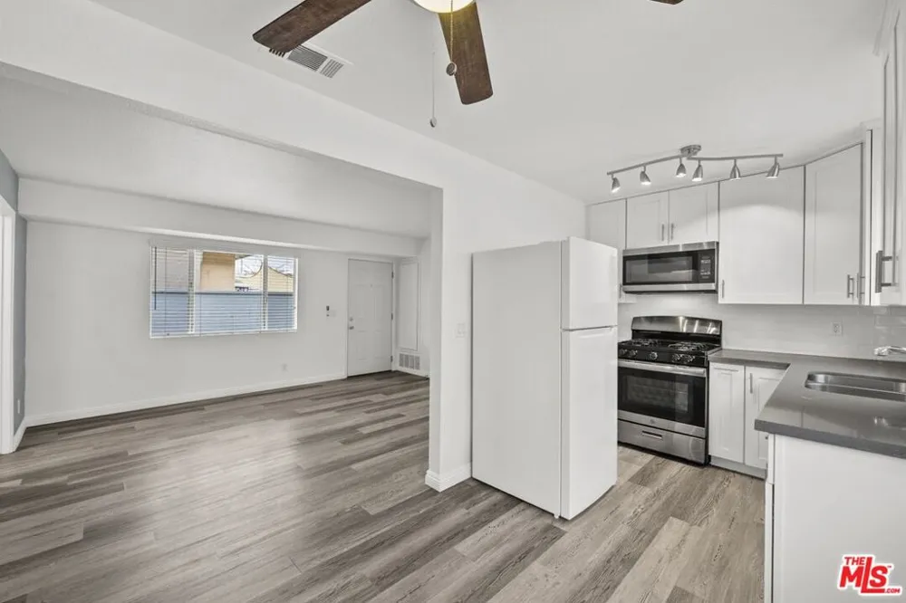 1556 W 227th Street #1 Torrance, CA 90501