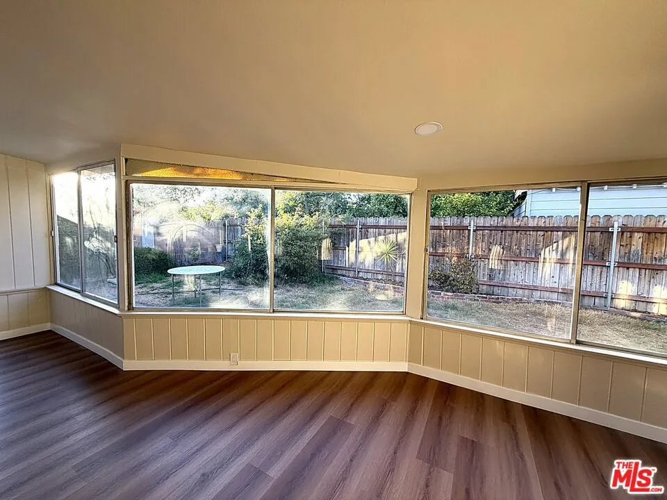 10911 Lemay Street Los Angeles, CA 91606